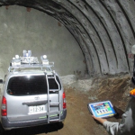 トンネル坑内計測状況